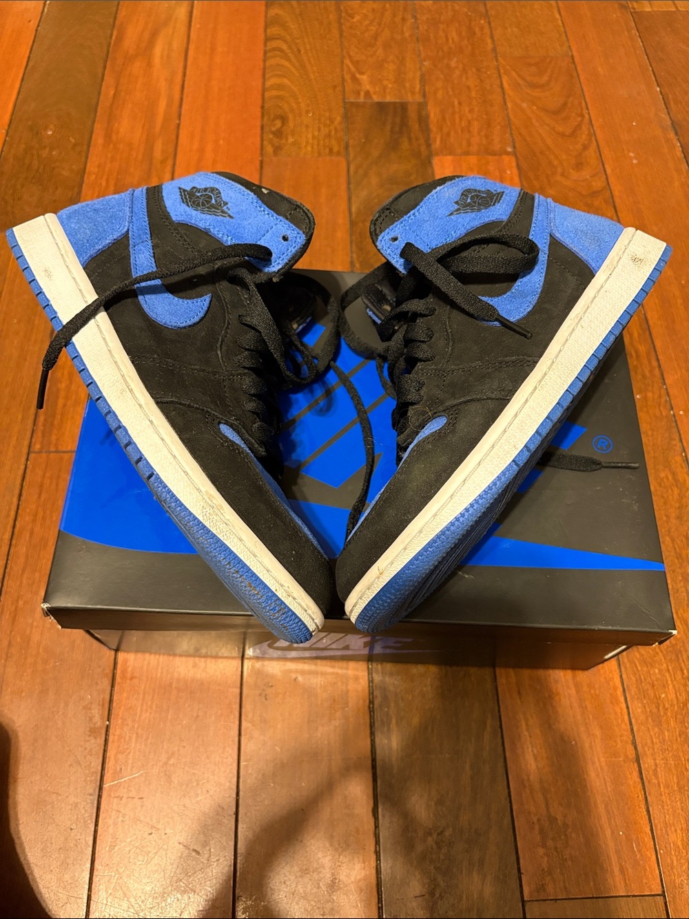 Air Jordan Retro 1 “Royal Reimagined”